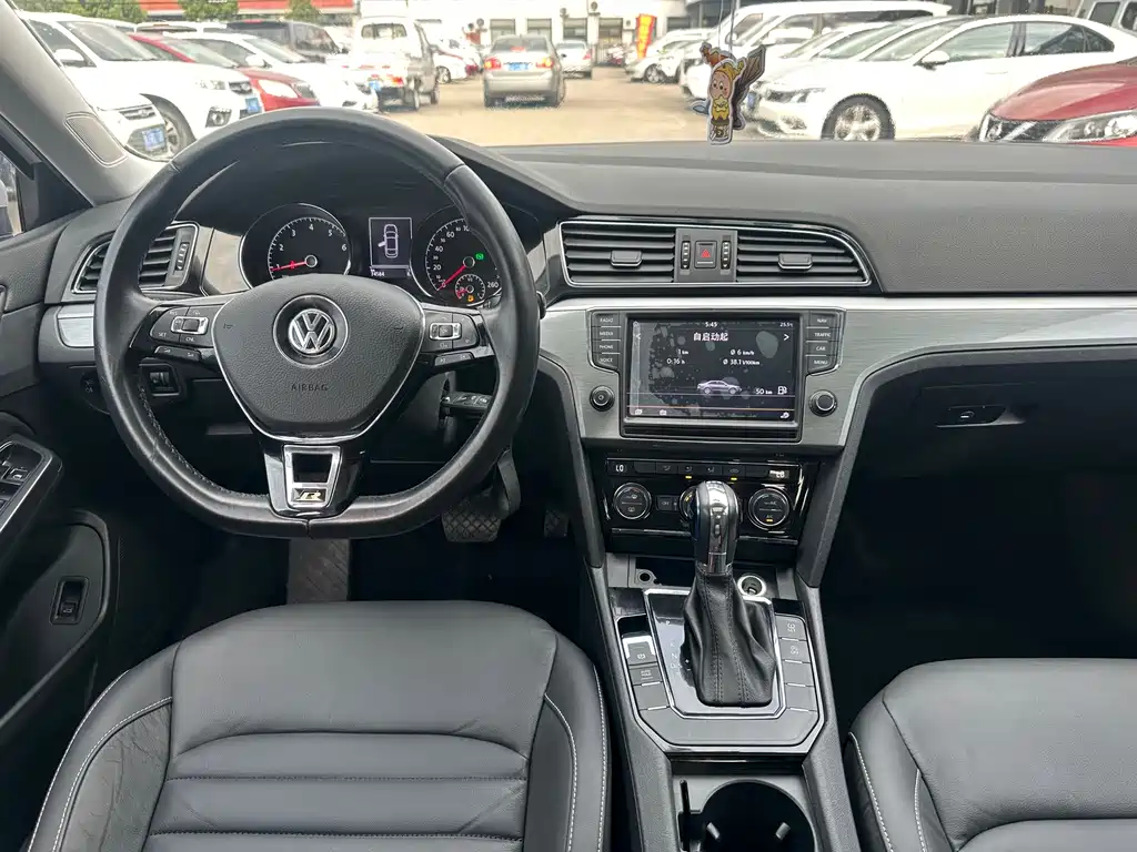 Volkswagen Lamando 2018 — фото 7