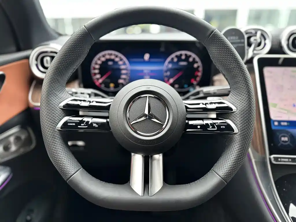 Mercedes-Benz GLC 2026 — фото 13