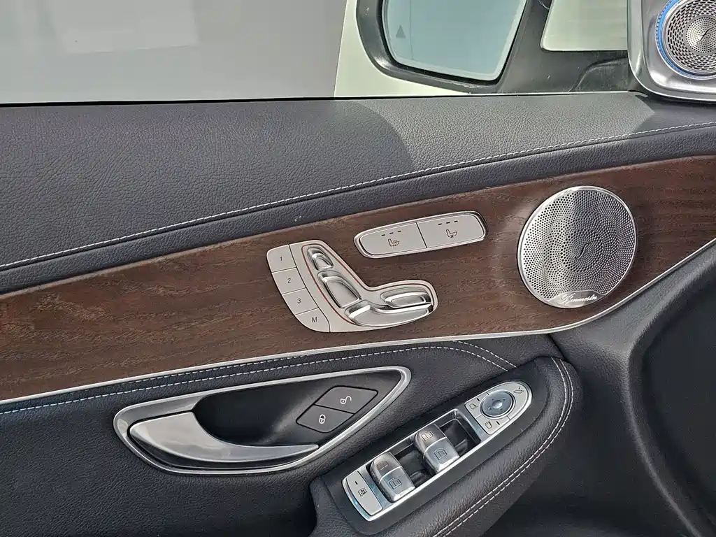 Mercedes-Benz GLC 2019