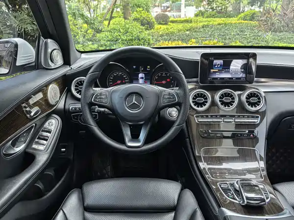 Mercedes-Benz GLC 2018