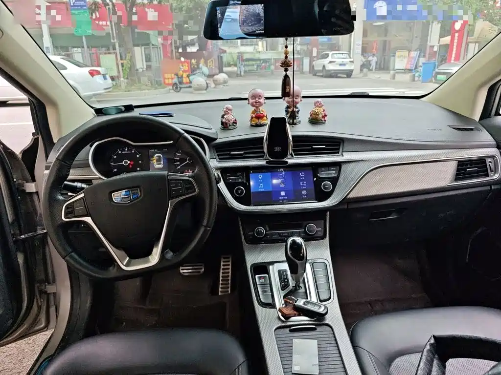 Geely Emgrand GS 2017 — фото 13