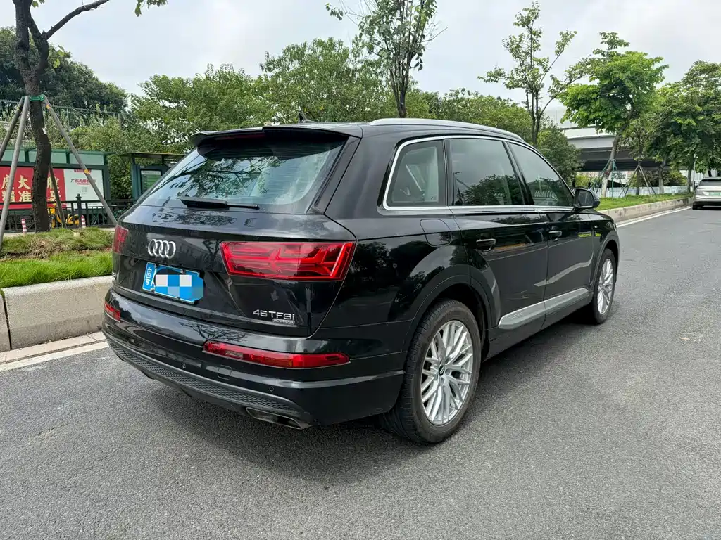 Audi Q7 2016 — фото 4