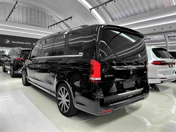 Mercedes-Benz V-Class 2023