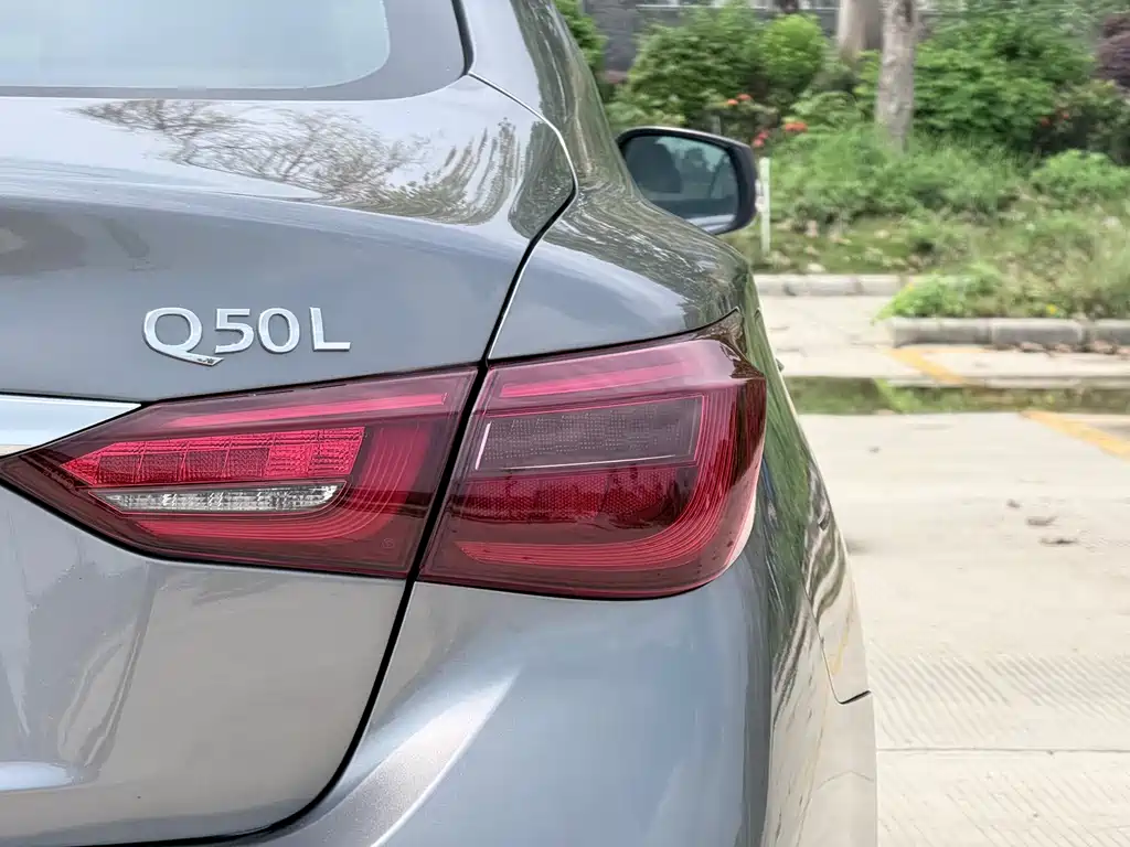 Infiniti Q50L 2020 — фото 25