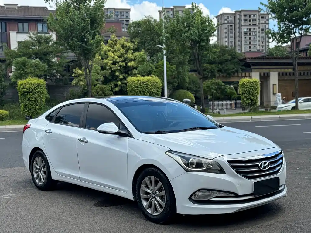 Hyundai Mistra 2015 — фото 3