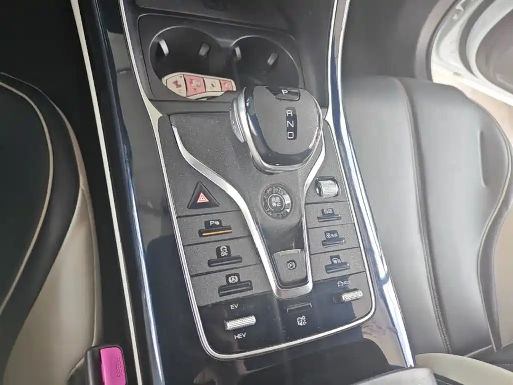 BYD Qin PLUS 2022 — фото 14