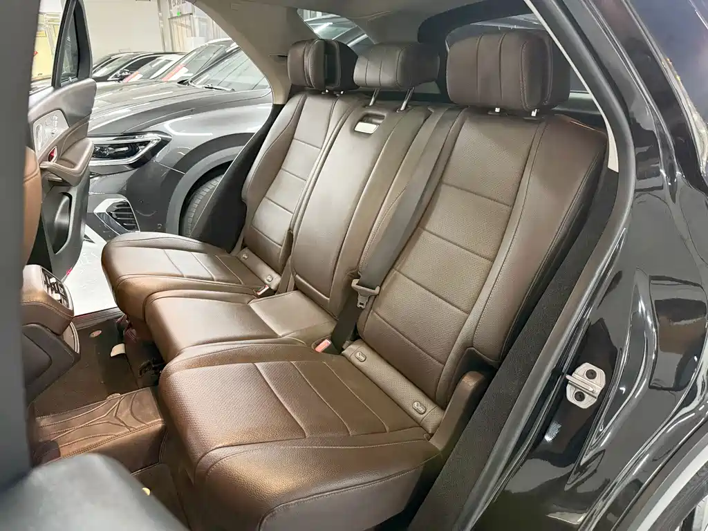 Mercedes-Benz GLE 2021 — фото 19