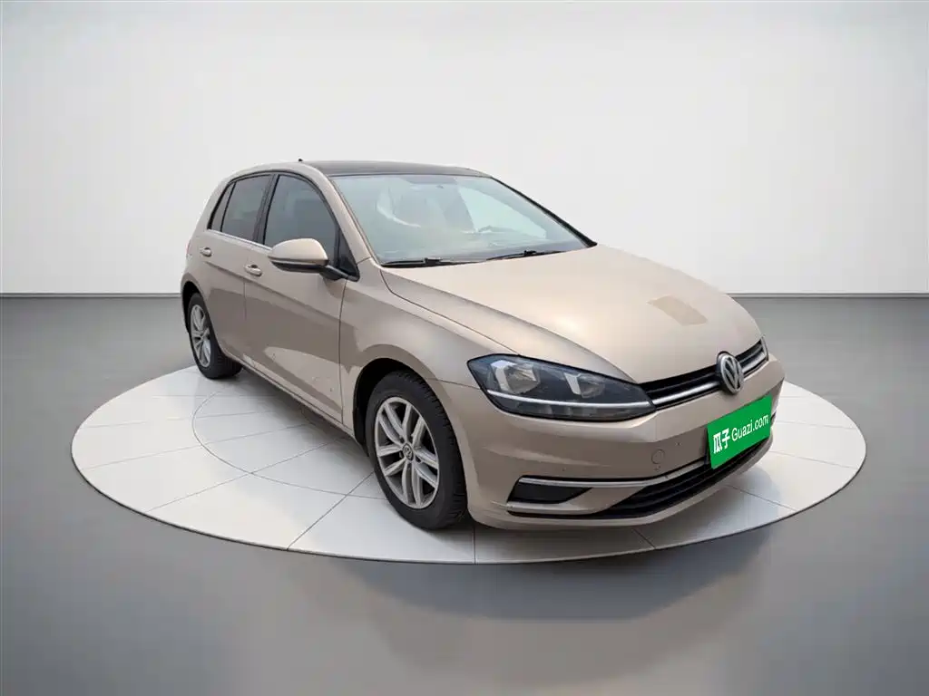 Volkswagen Golf 2018 — фото 25