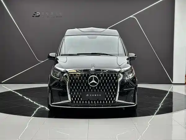 Mercedes-Benz Vito 2023