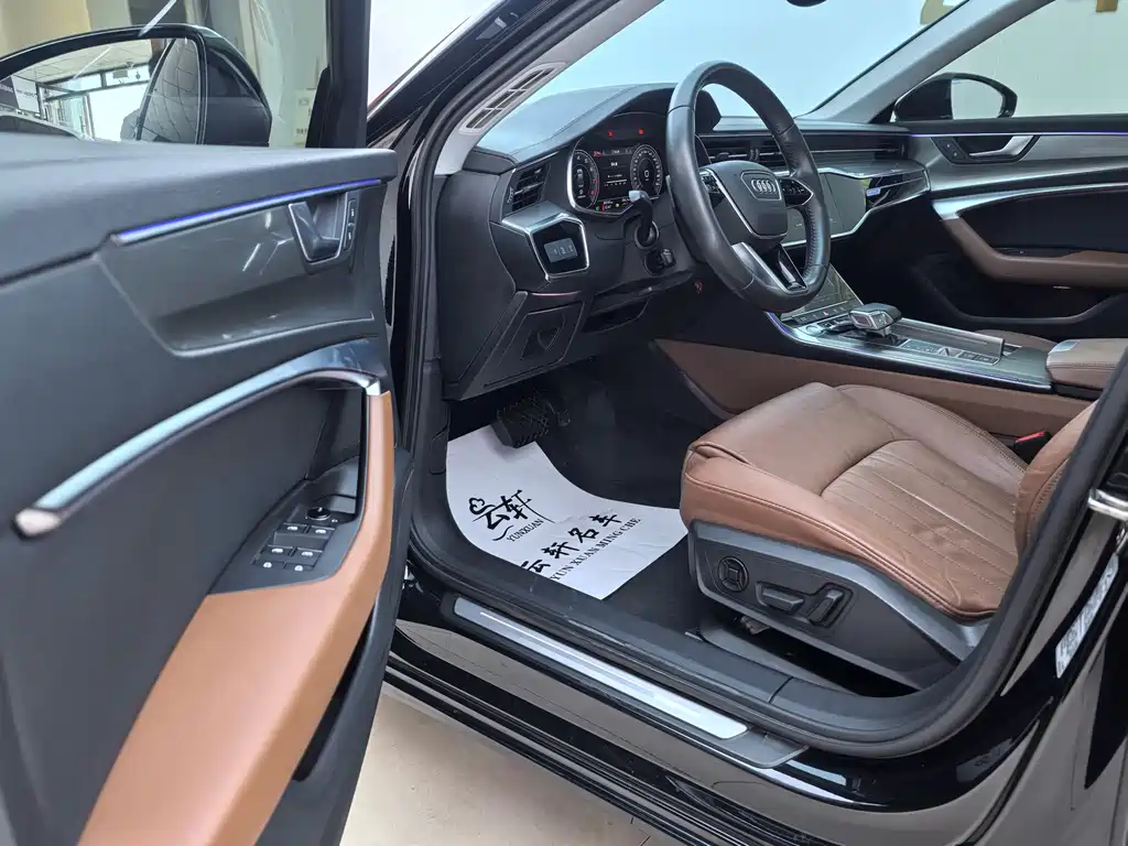 Audi A6L 2020