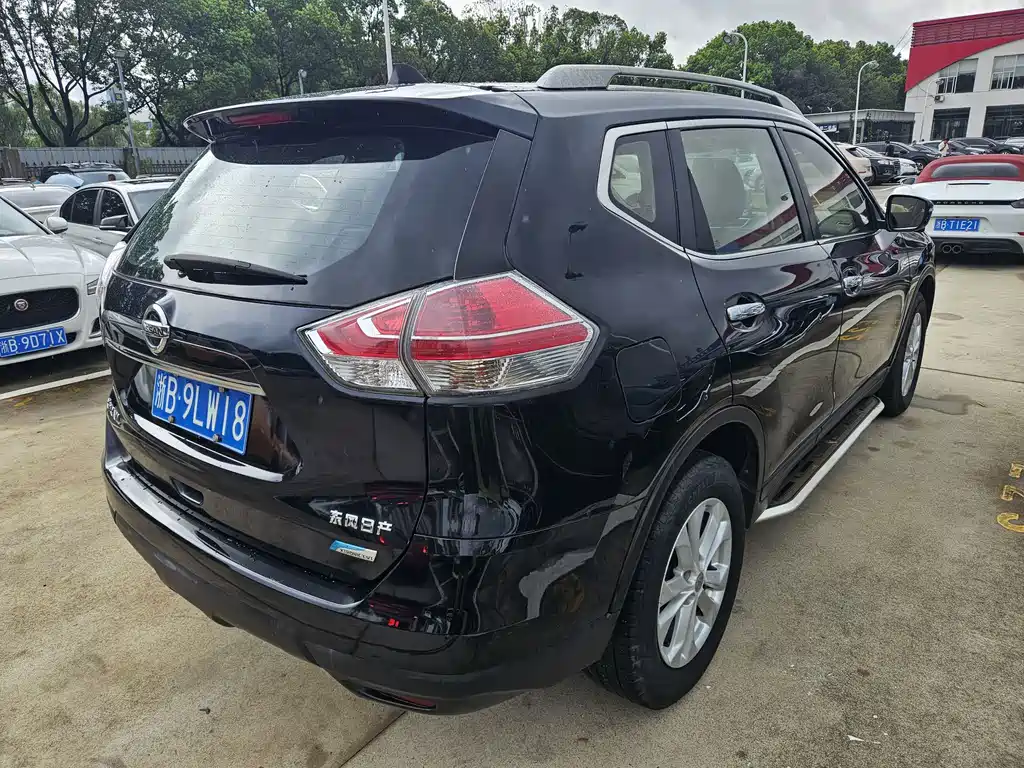 Nissan X-Trail 2015 — фото 18