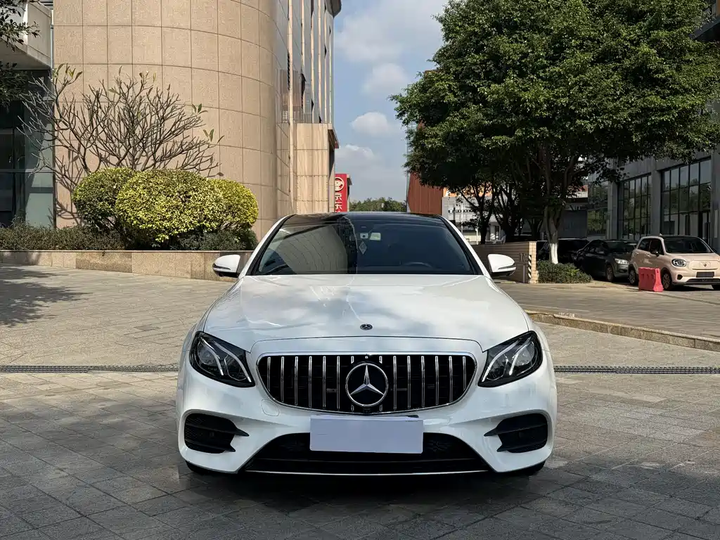 Mercedes-Benz E-Class 2020 — фото 8