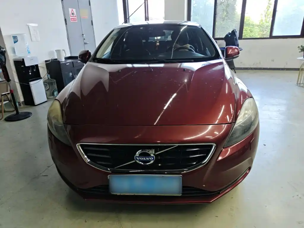 Volvo V40 2015 — фото 3