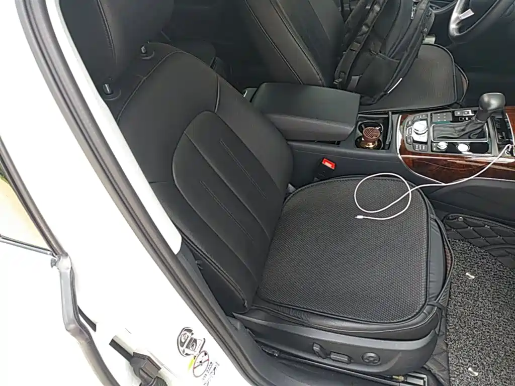 Audi A6L 2015 — фото 25