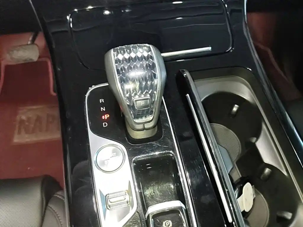 GAC Motor Trumpchi M8 2023 — фото 14