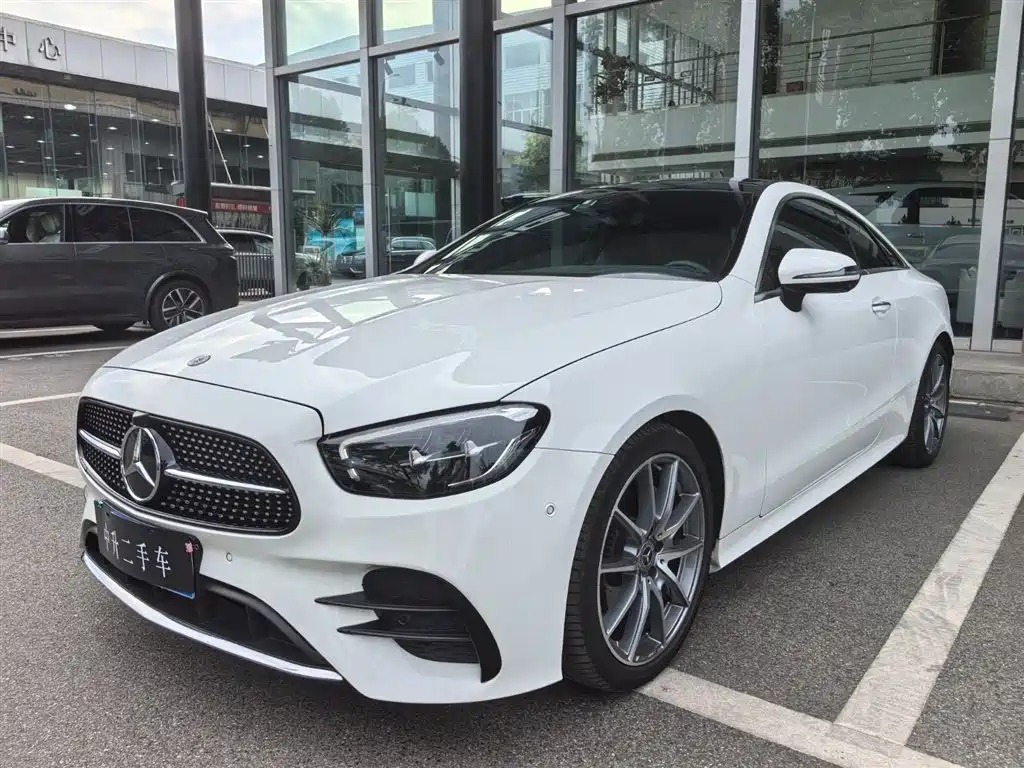 Mercedes-Benz E-Class 2021