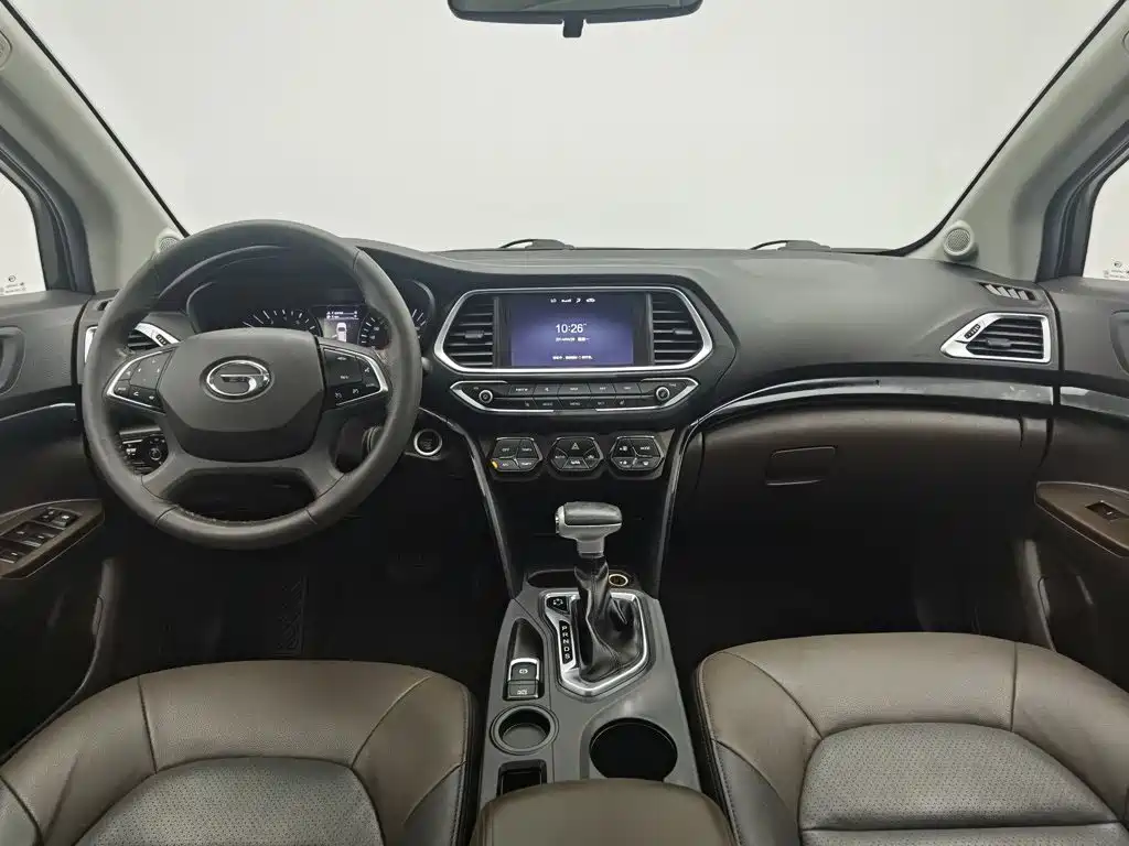 GAC Trumpchi GS4 2017 — фото 5