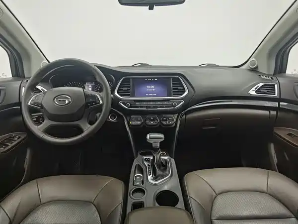 GAC Trumpchi GS4 2017