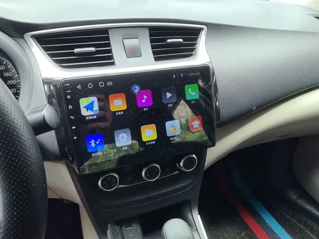 Nissan Sylphy 2018 — фото 13