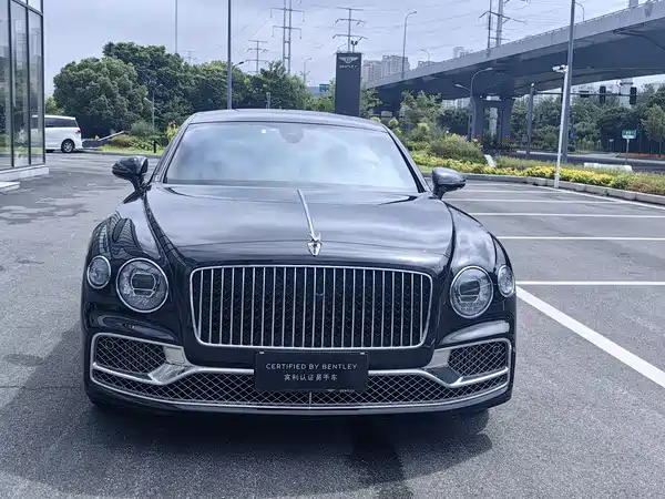 Bentley Flying Spur 2023