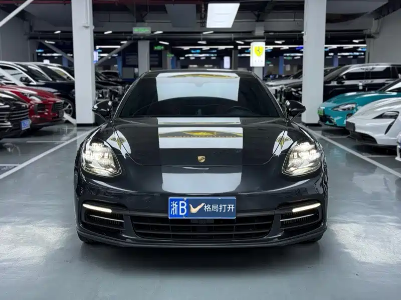 Porsche Panamera 2017