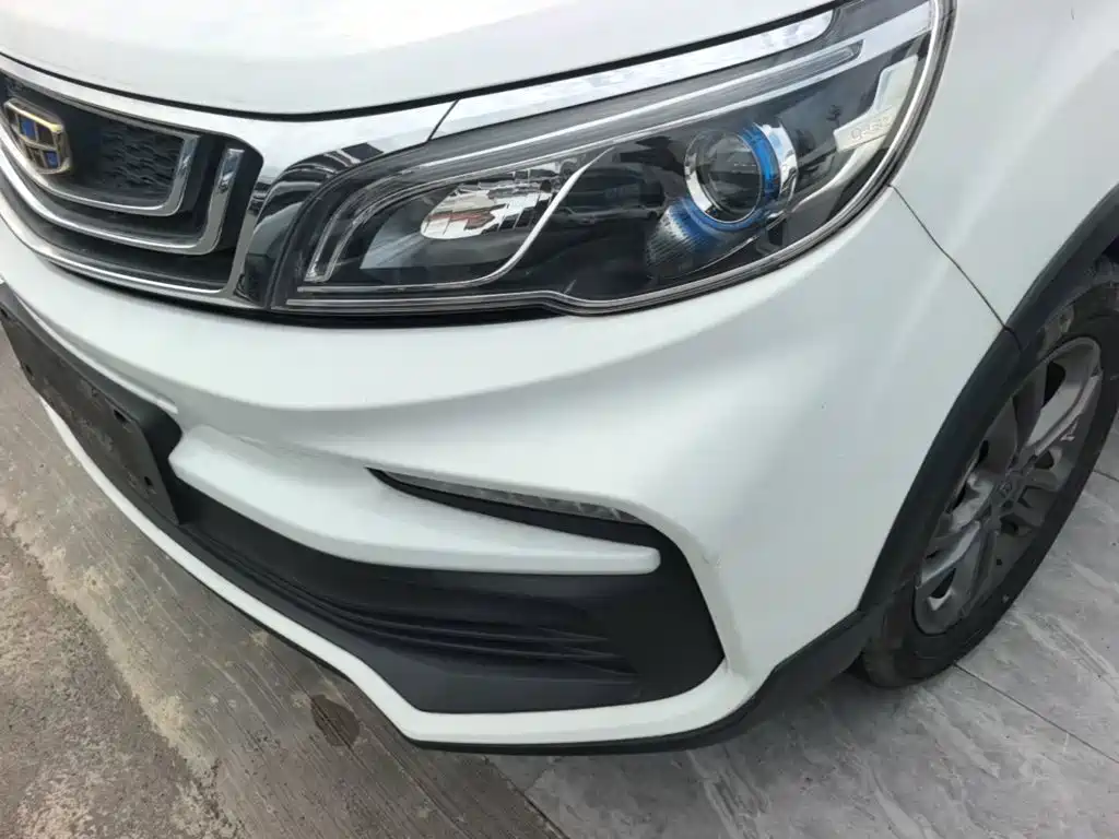 Geely Vision X3 2020 — фото 24