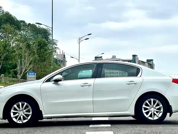 Peugeot 508 2013
