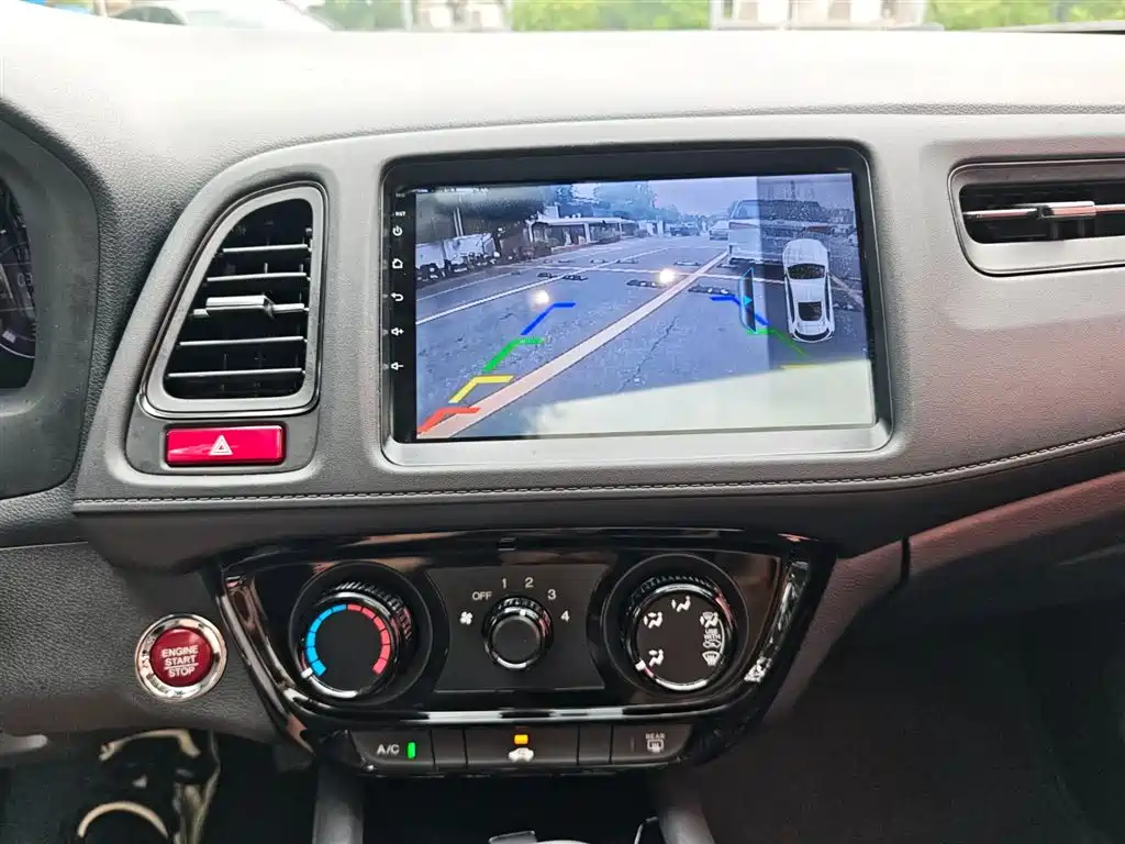 Honda Vezel 2017 — фото 15