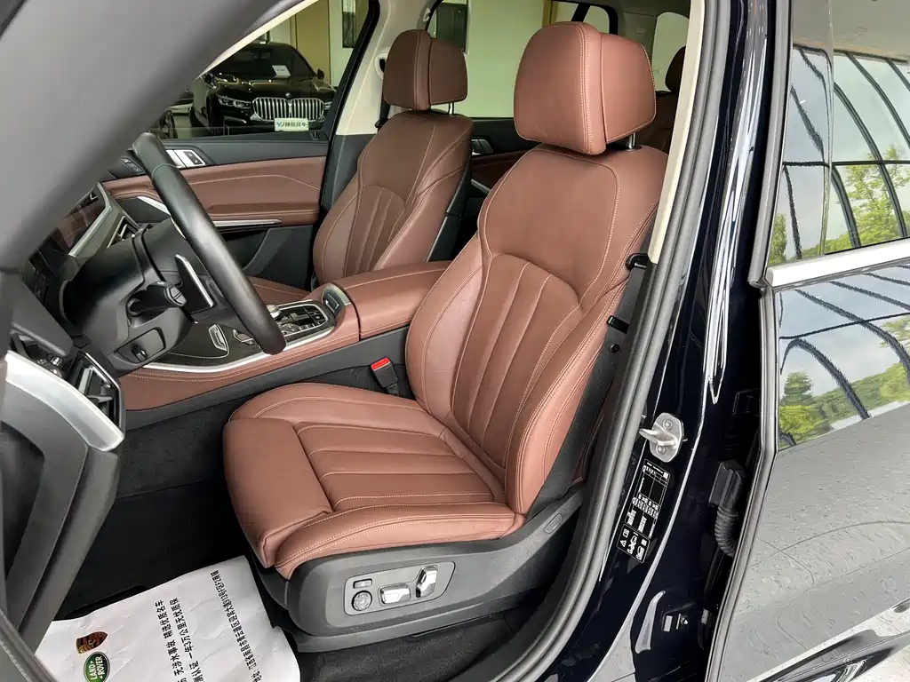 BMW X5 2021