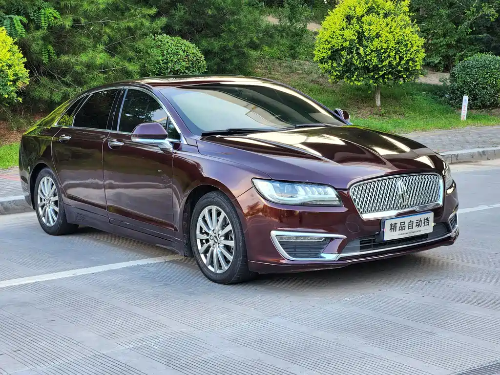 Lincoln MKZ 2017 — фото 2