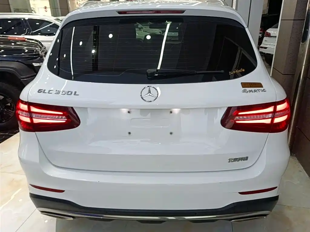 Mercedes-Benz GLC 2019 — фото 6