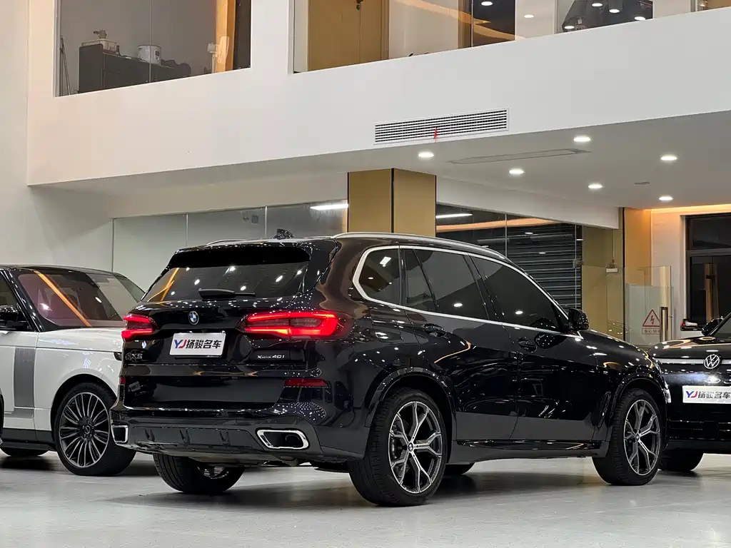 BMW X5 2021