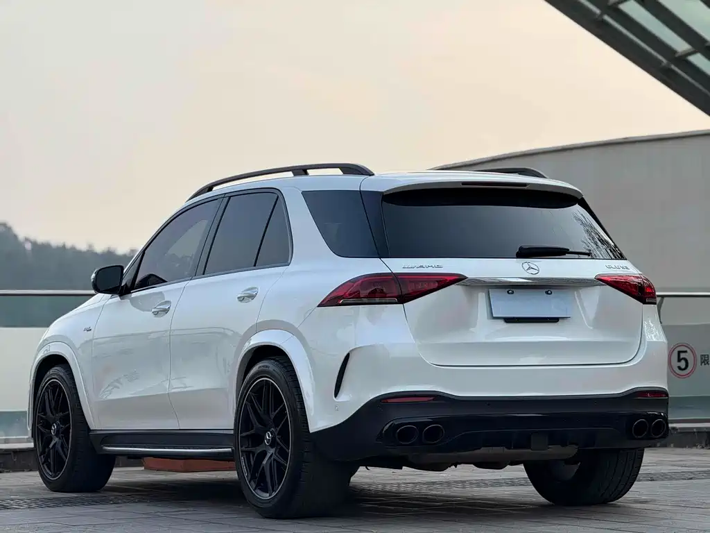 Mercedes-Benz GLE AMG 2023 — фото 5