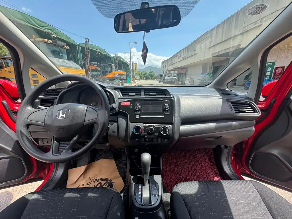 Honda Fit 2015 — фото 6