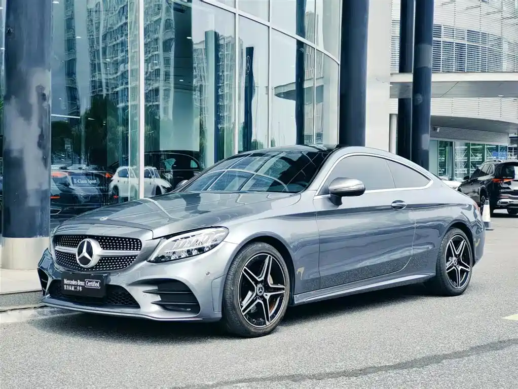 Mercedes-Benz C-Class 2020