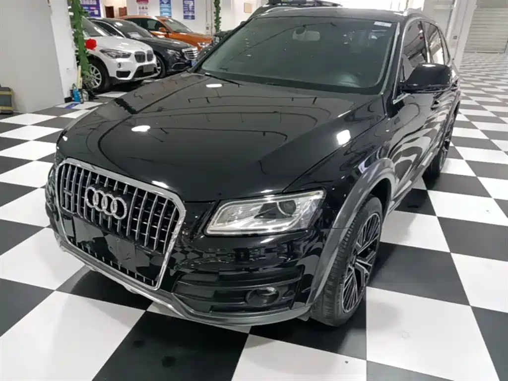 Audi Q5 2017 — фото 2