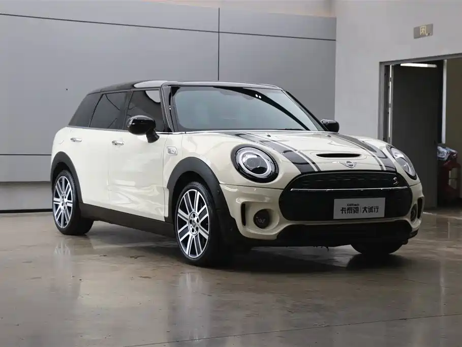 MINI Clubman 2020 — фото 26