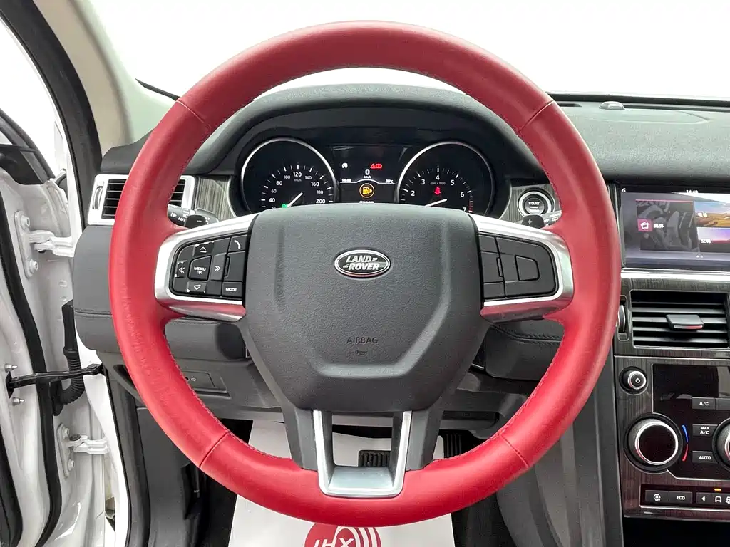 Land Rover Discovery Sport 2018 — фото 15