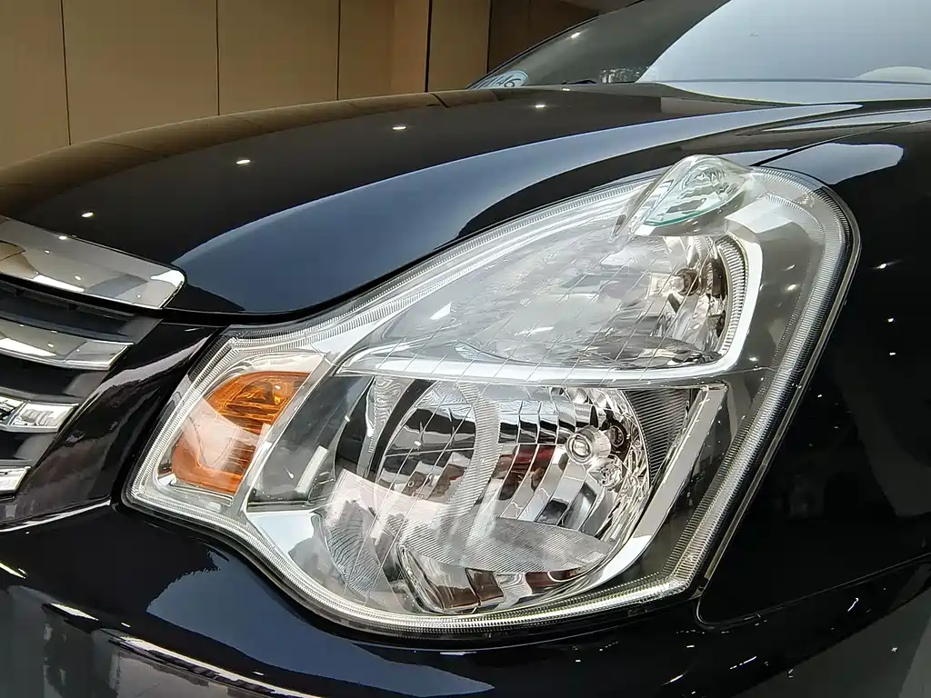 Nissan Sylphy 2012 — фото 25