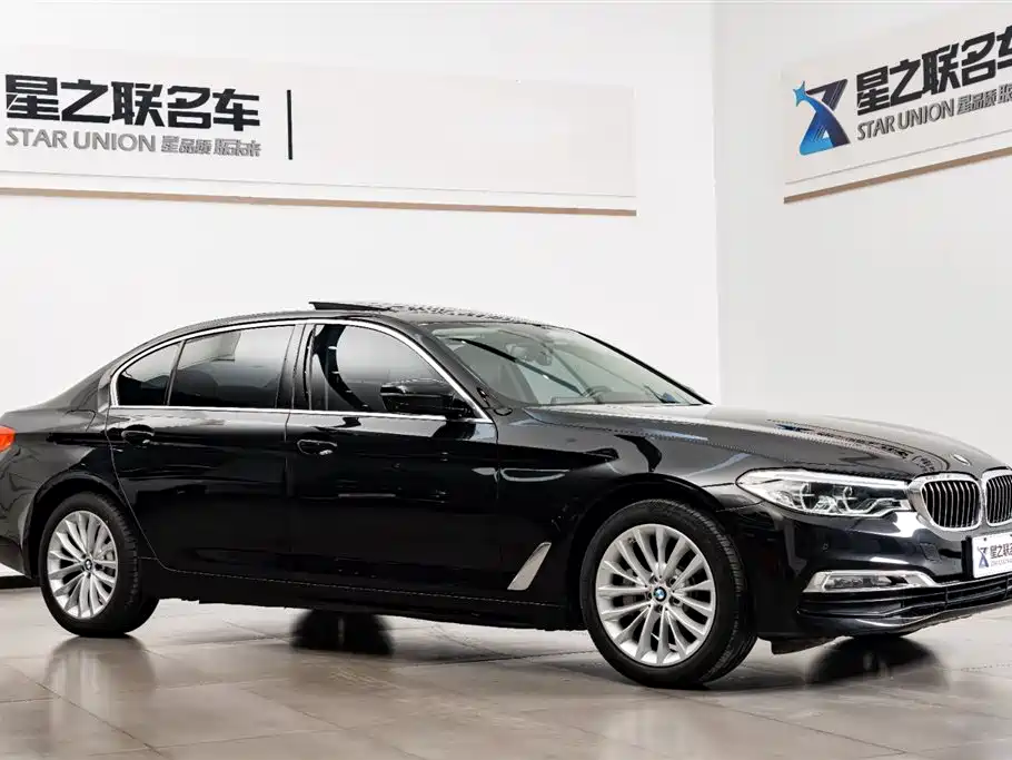 BMW 5 Series 2020 — фото 6