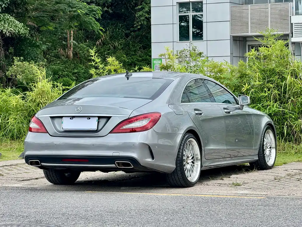 Mercedes-Benz CLS 2016 — фото 12