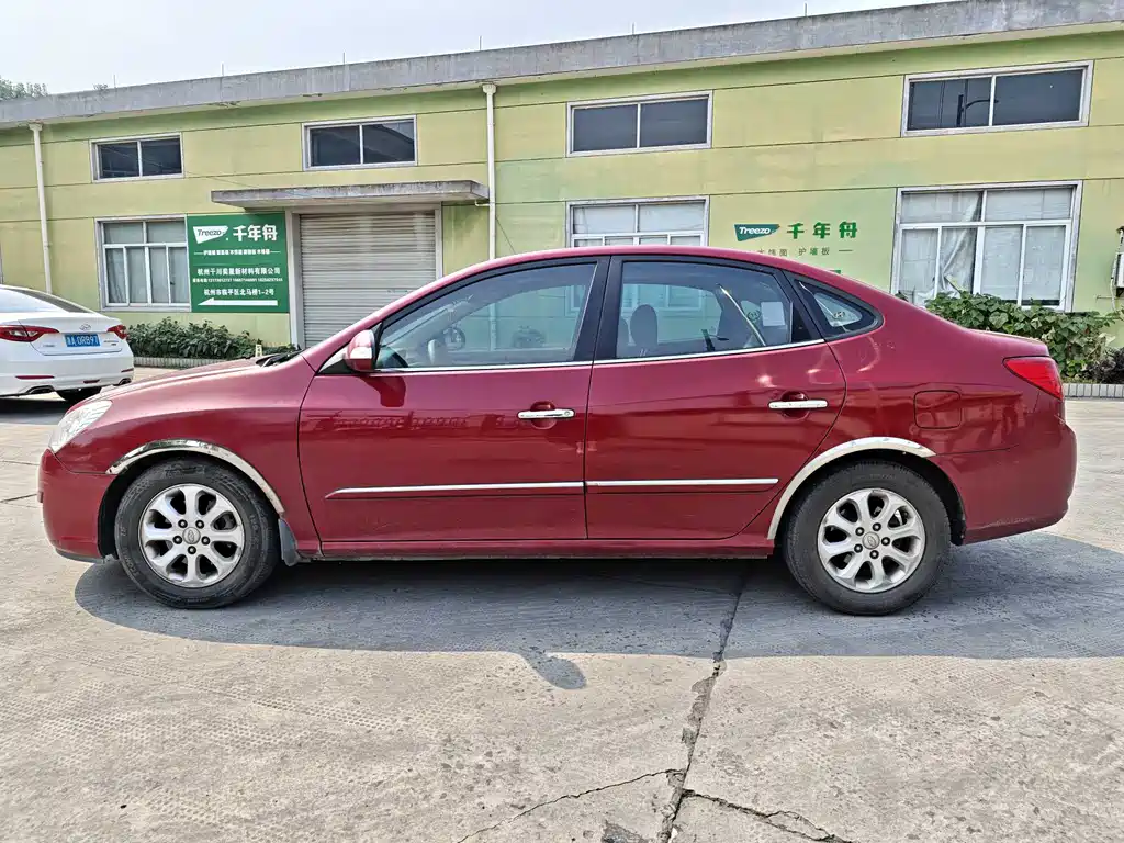 Hyundai Elantra 2009