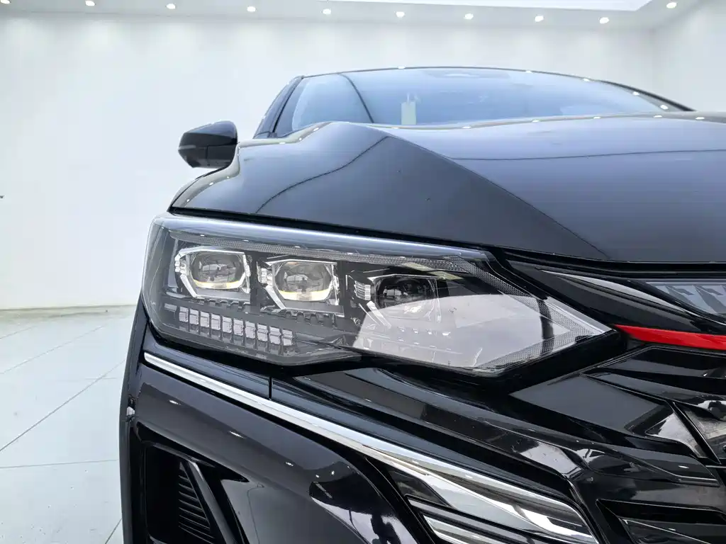 Dongfeng Yixuan MAX 2022 — фото 14