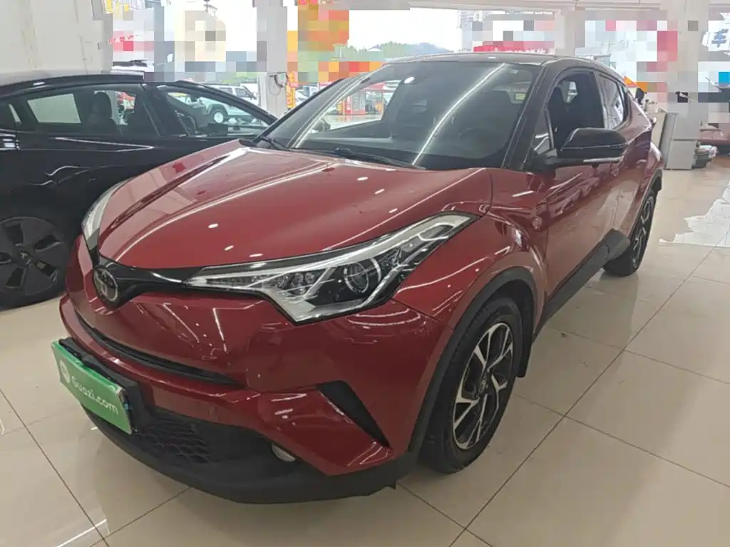 Toyota C-HR 2019 — фото 1