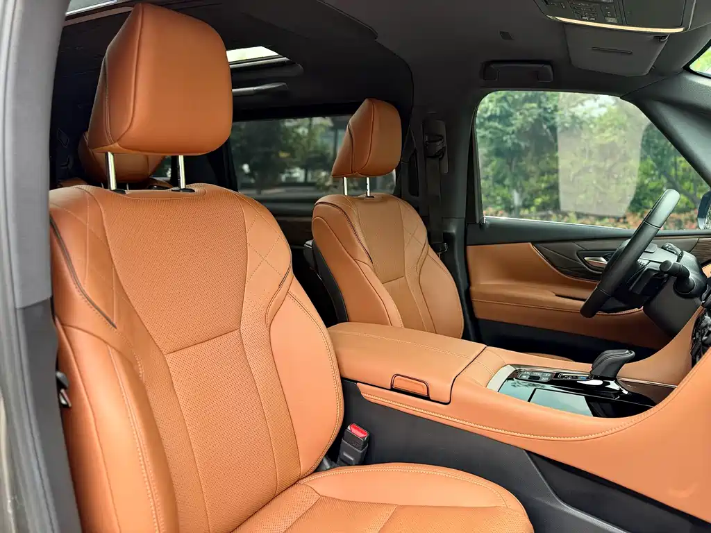Toyota Vellfire 2024 — фото 18