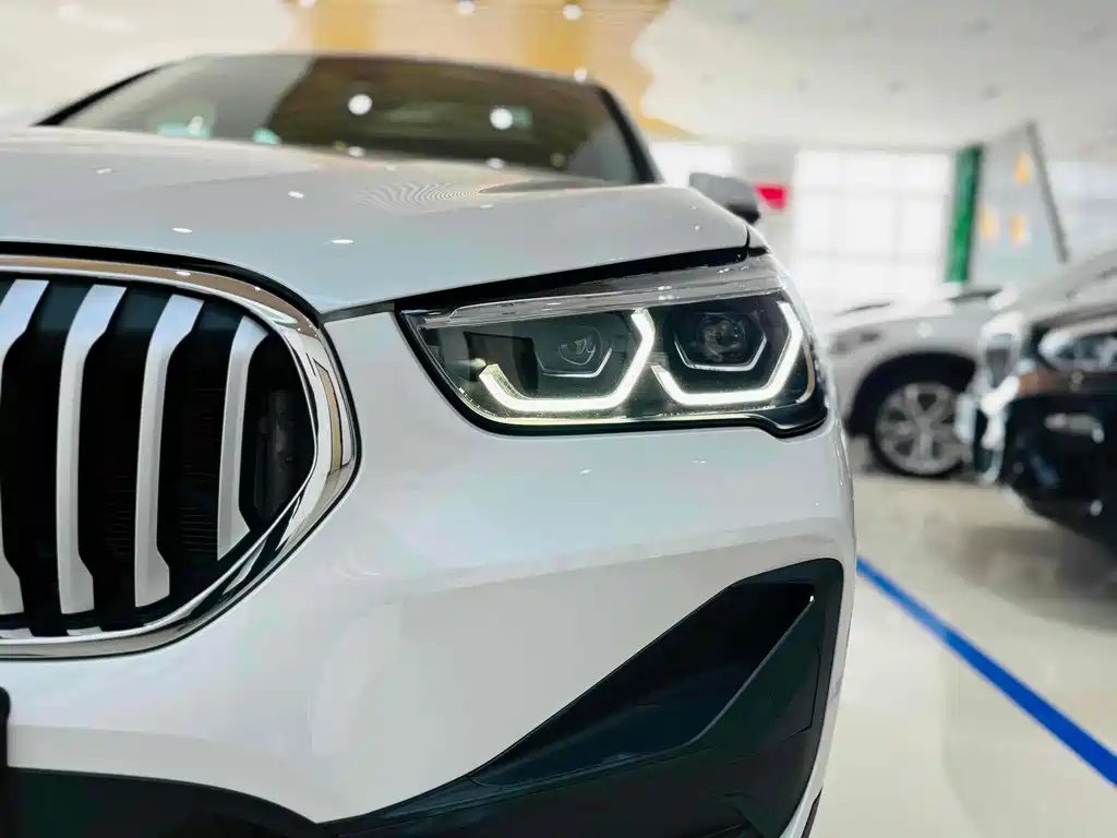 BMW X1 2021 — фото 19