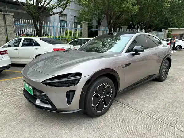 Xiaomi YU7 2025