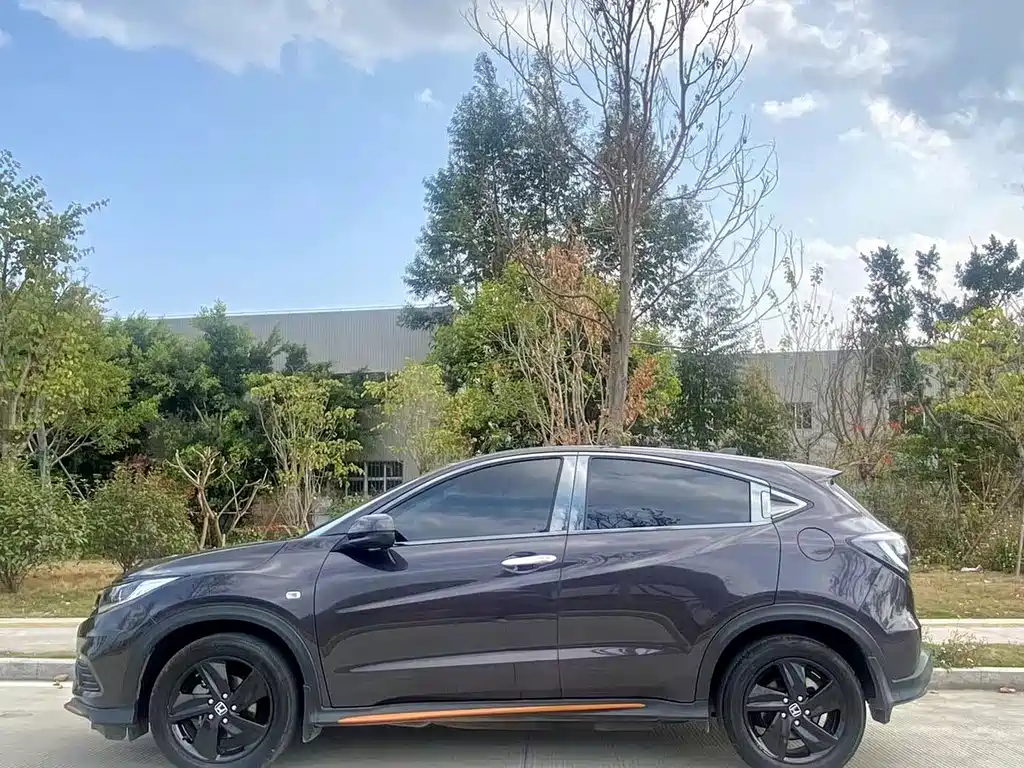 Honda Vezel 2021 — фото 3