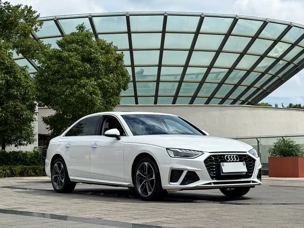 Audi A4L 2022