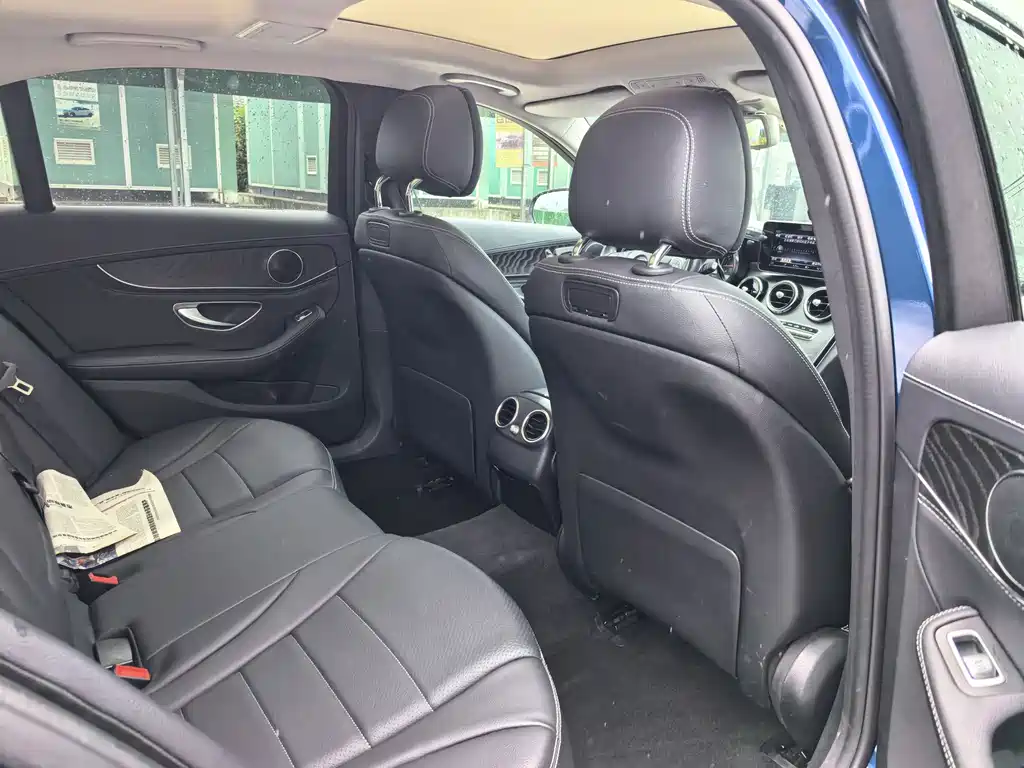 Mercedes-Benz C-Class 2018 — фото 10